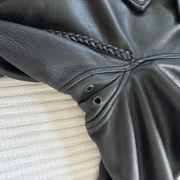 First Classics Leather Women's Black Leather Motorcycle Jacket Insulated Size L - Picture 10 of 15